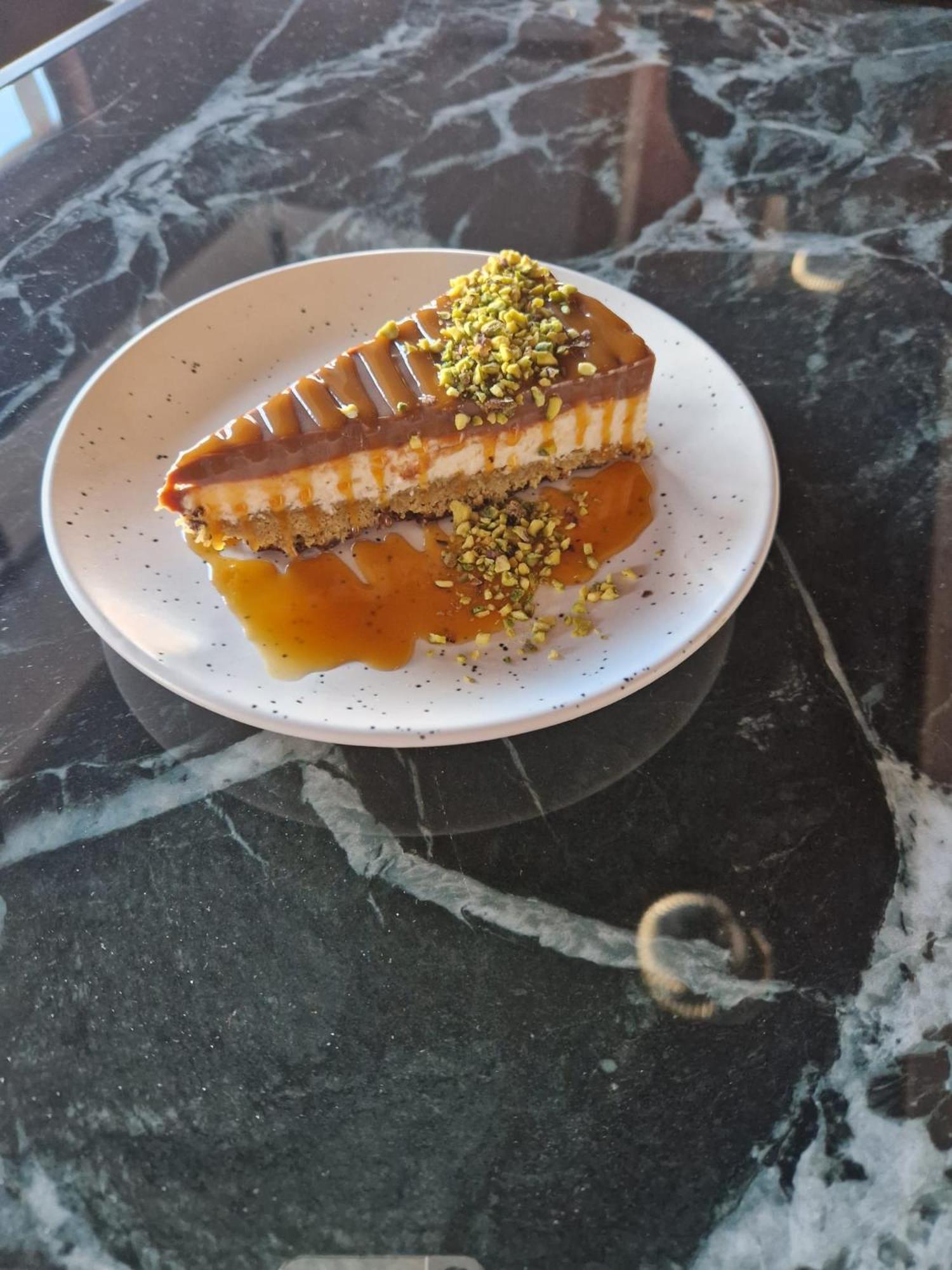 Hotel Premium 亚伊采 外观 照片